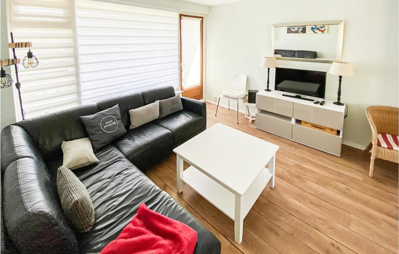 Cozy Apartment In Zoutelande With Wifi Exterior photo