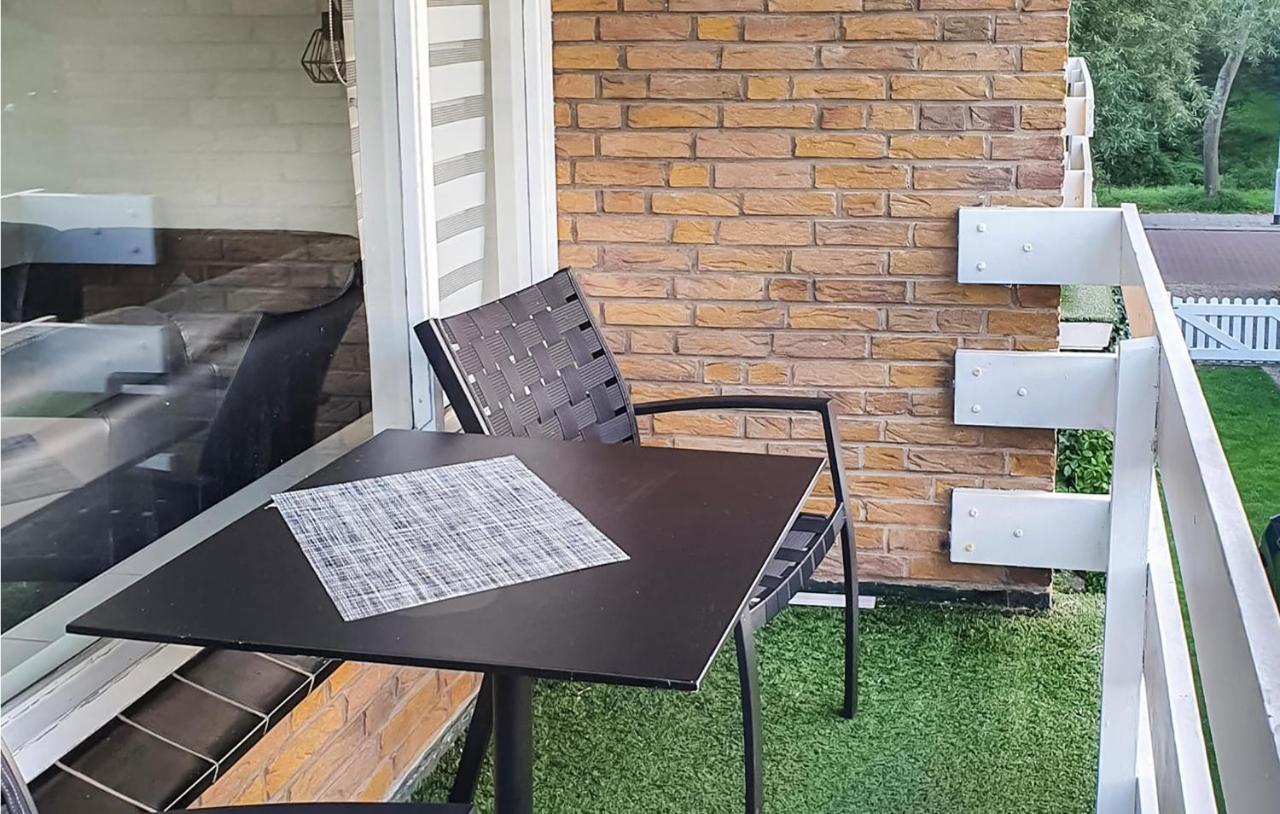 Cozy Apartment In Zoutelande With Wifi Exterior photo