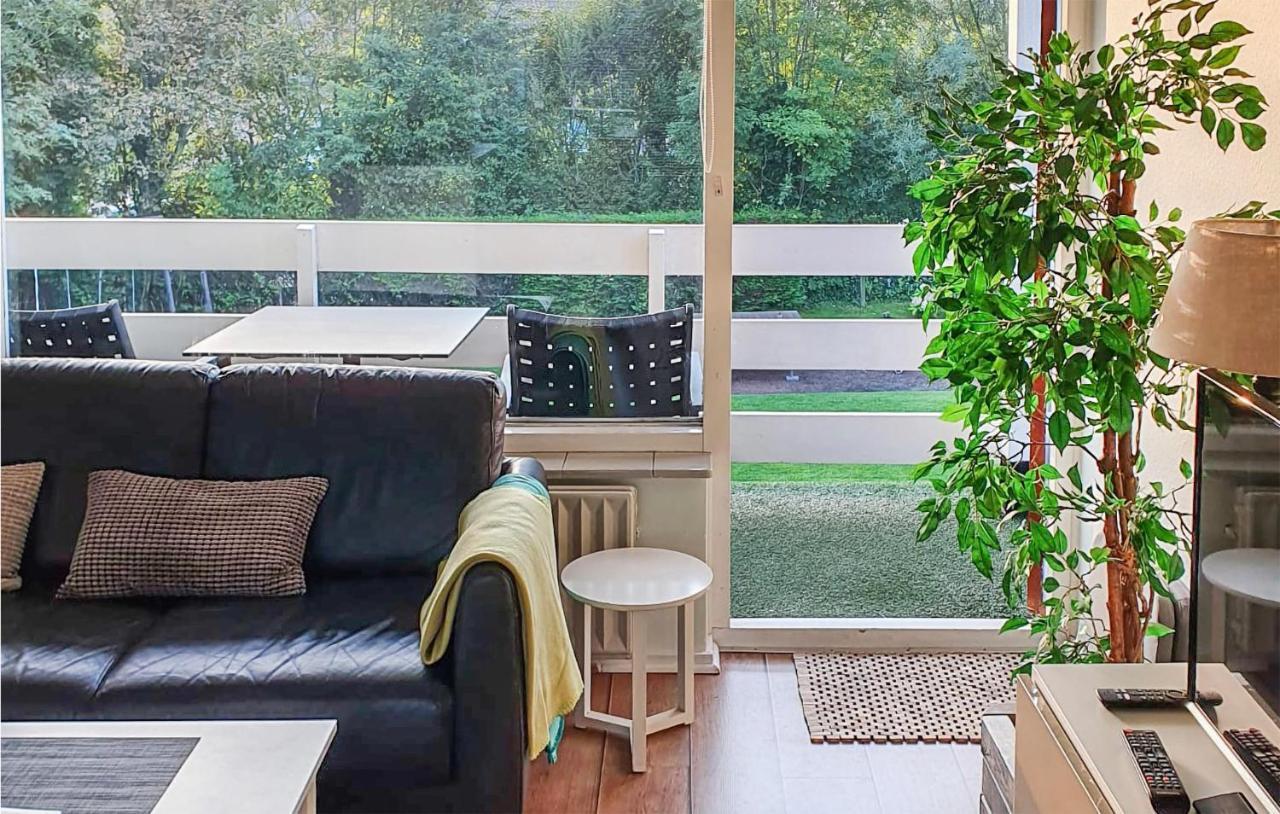 Cozy Apartment In Zoutelande With Wifi Exterior photo